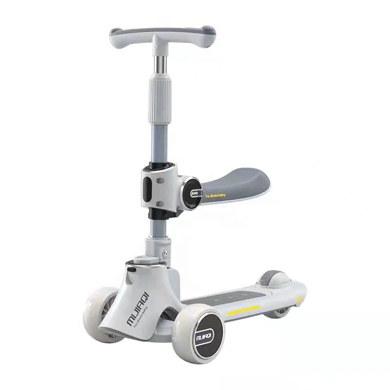 Adjustable Lean-to-Steer 3-Wheeled Scooter for Kids Foldable Seat Ages 5 to 7 Years