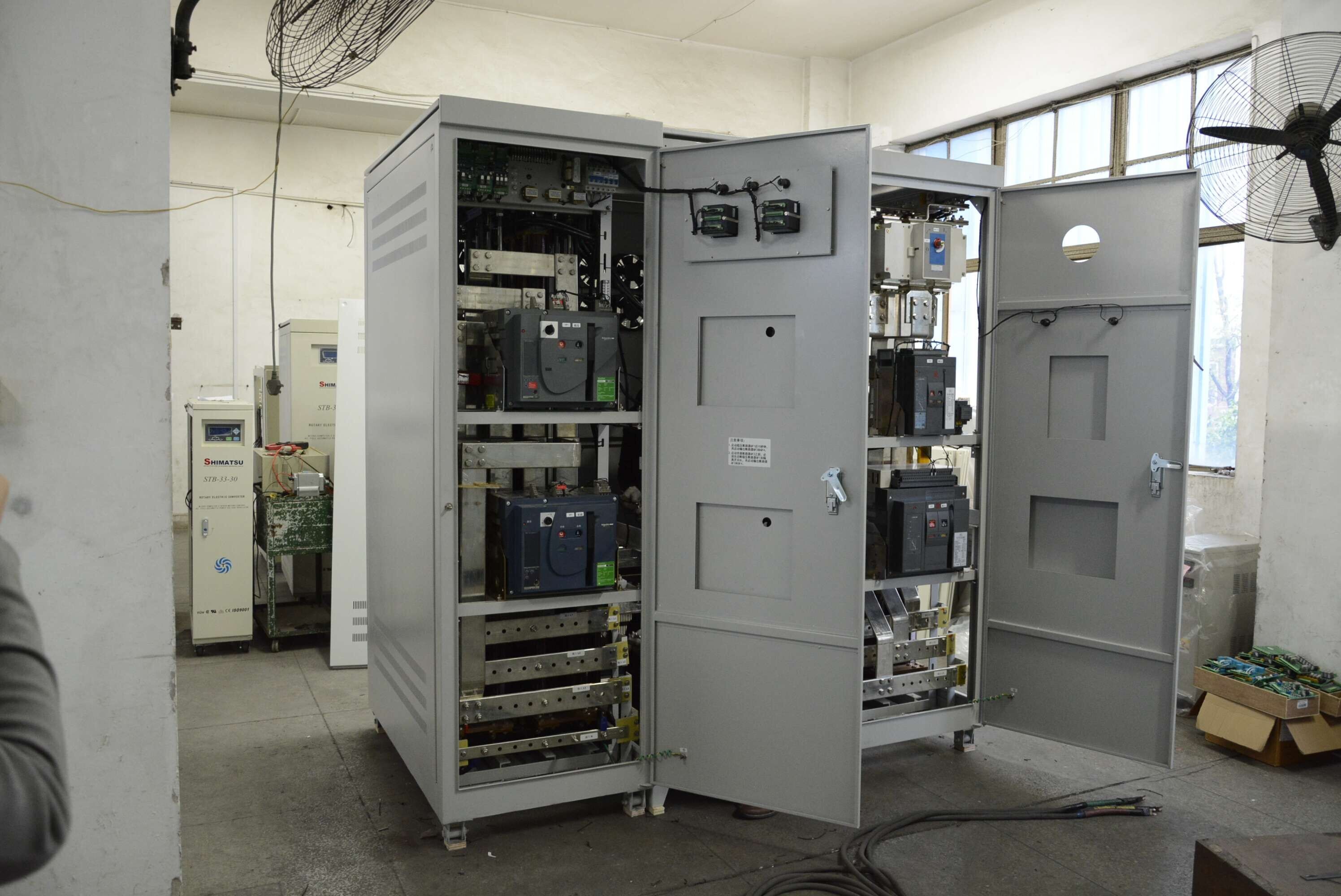 Low Voltage 45 KVA SBW / DBW AC Power Stabilizer With Short - Circuit Protection