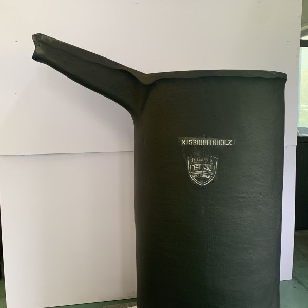 Customized Crucible With Pouring Nozzle Silicon Carbide Graphite Melting Crucible