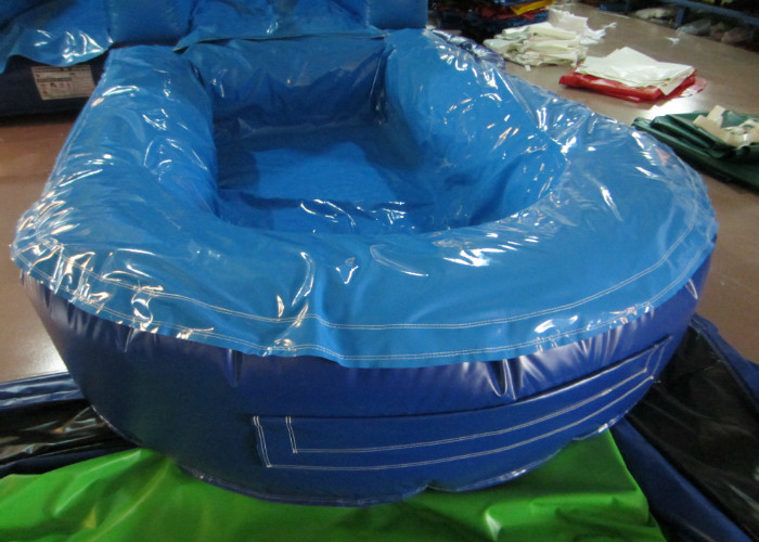Digital Printing Long Inflatable Giant Slip And Slide , Amusement Park Outdoor Water Slides