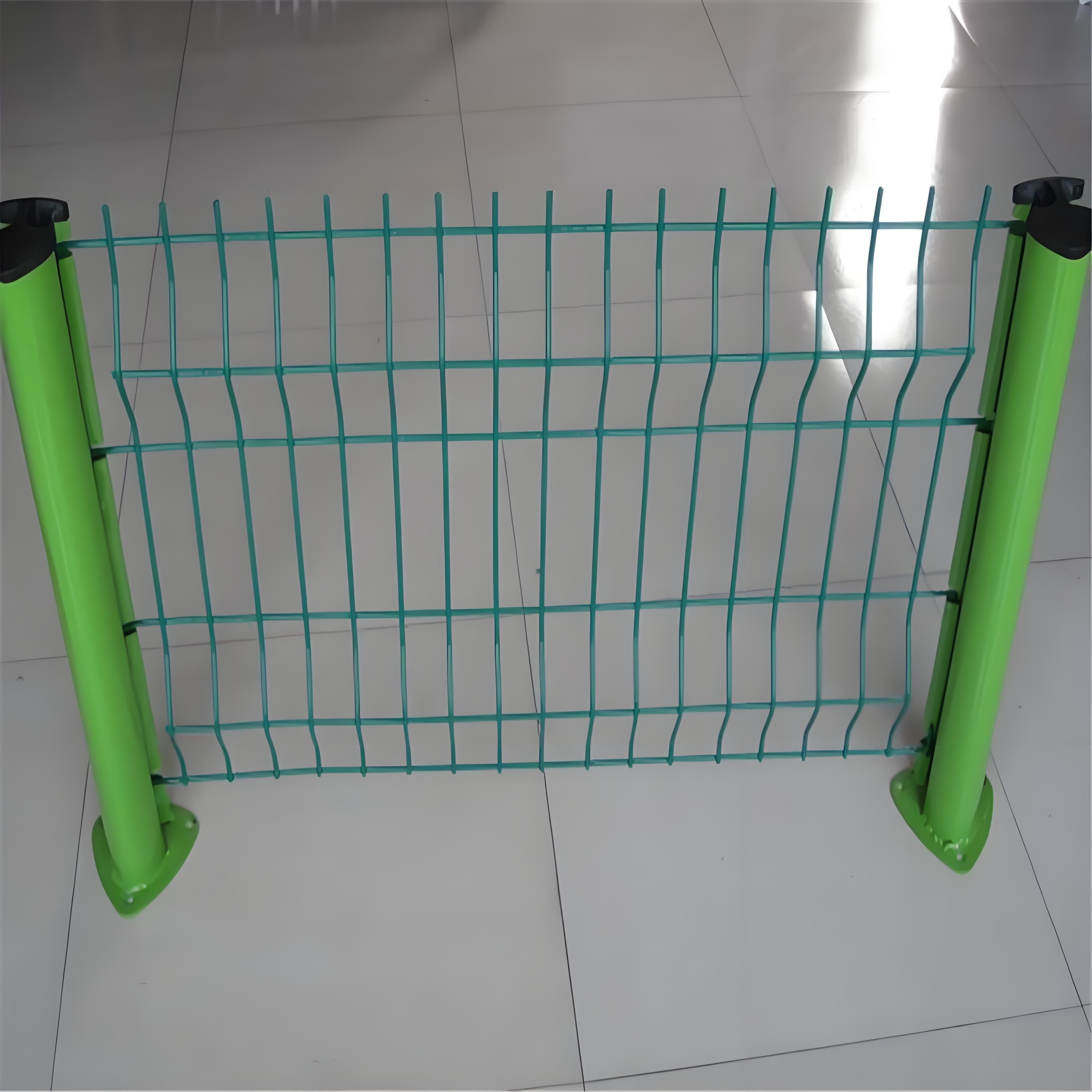 School Site 3D Welded Mesh Fence 55x100mm Mesh Security Fencing