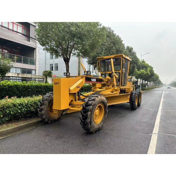 Original Japan 140H Caterpillar Motor Grader Second Hand Safety Operation