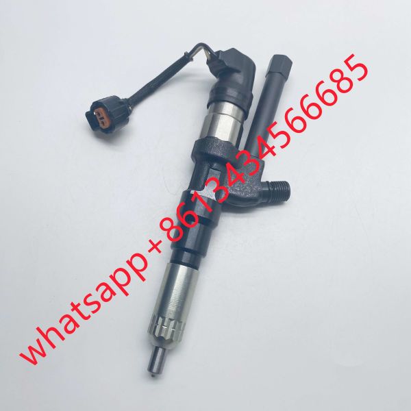 For K13C 700 Series Truck 23910-1231 23910-1231C Diesel Fuel Injector 095000-0810 095000-0812
