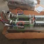 Pneumatic Double Head Manual Filling Mineral Water Bottling Machine