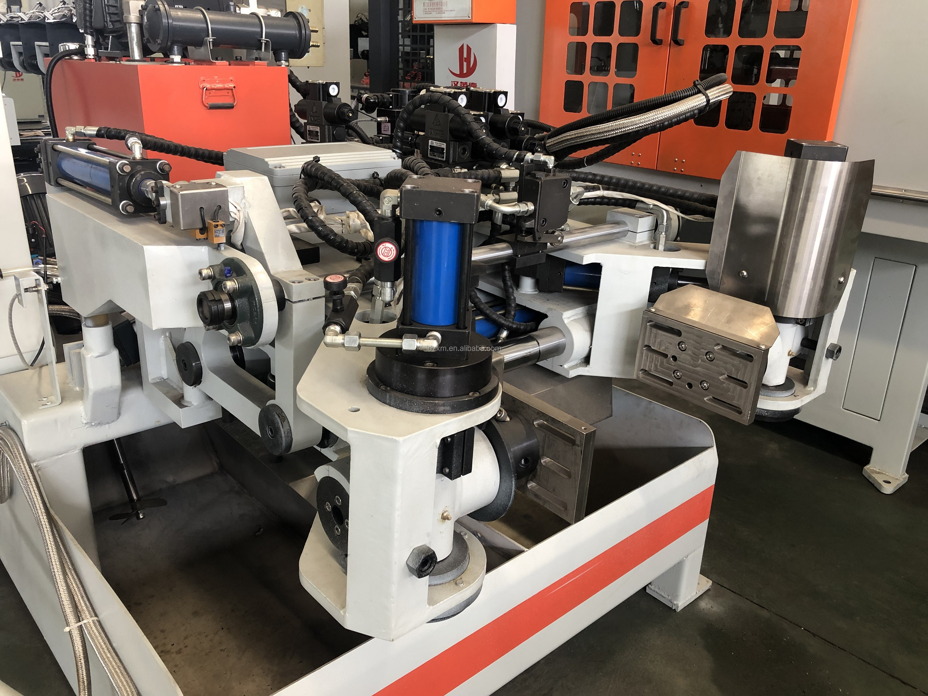Gravity Casting Equipment Foundry Brass Gravity Die Casting Machine For Faucet