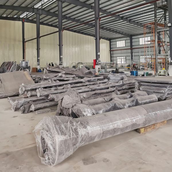 Customized Colorful Water Slide Fiberglass Swimming Pools Suitable Family Small Amusement Park Gardens Inground Pools 2D Design