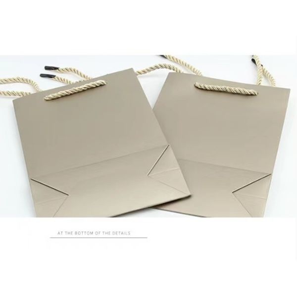 14.5*6.5*21.5cm Paper Jewellery Packaging Small Paper Bags For Jewelry