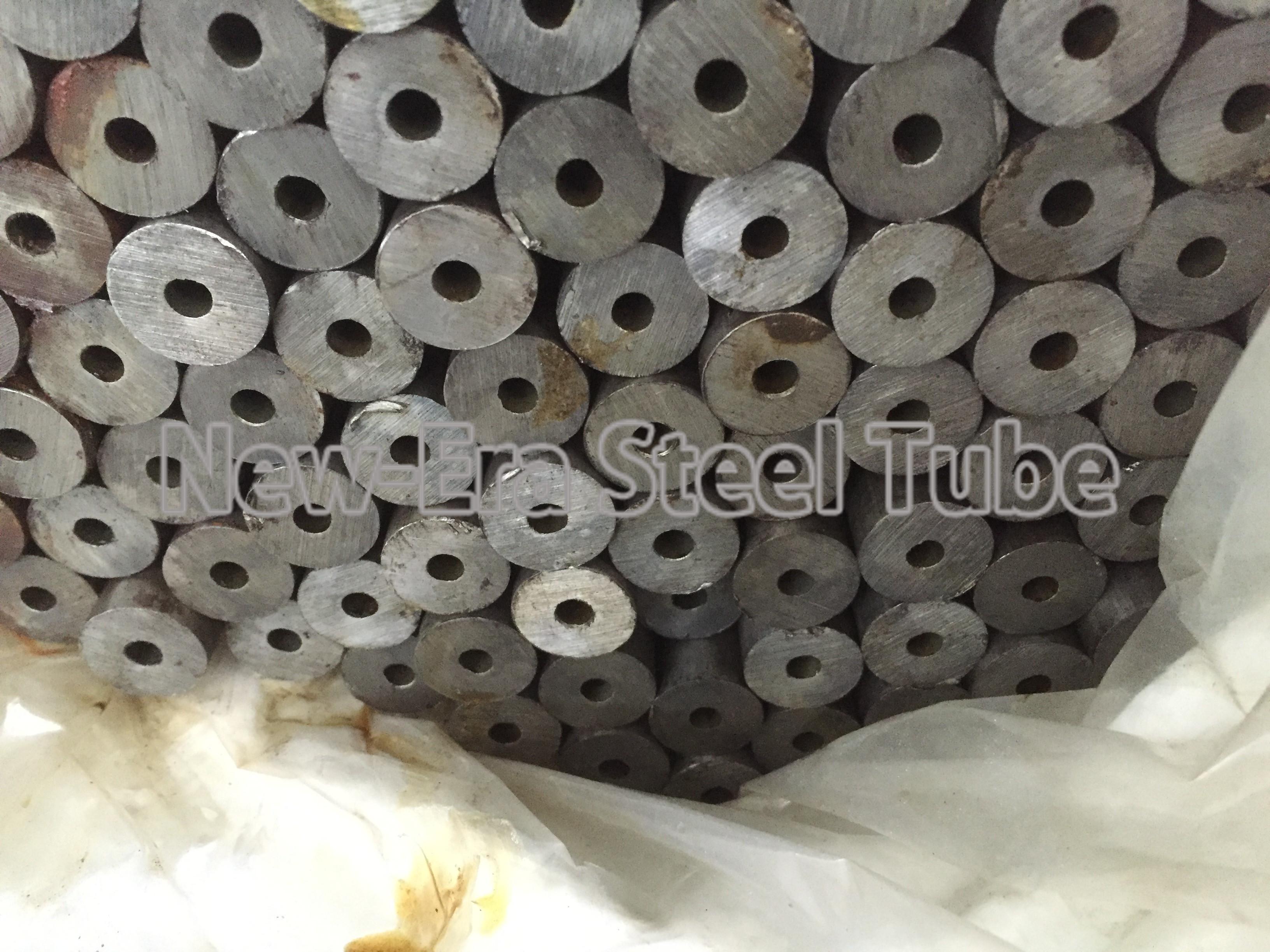 EN10297-1 Cold Deformed Alloy Steel Seamless Pipes 42CrMo4