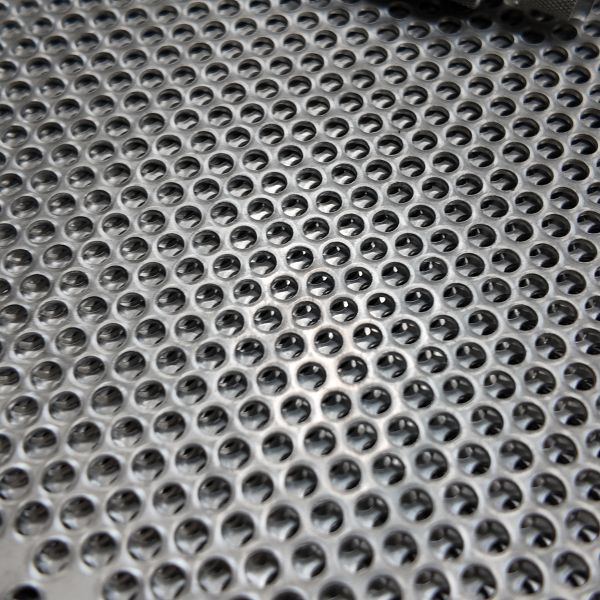 2mm Thick 304 Punched Stainless Steel Sheet For Medicinal Drying