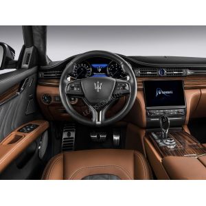 Quality Easy Control Wireless Video Interface , Maserati Carplay Infotainment System for sale