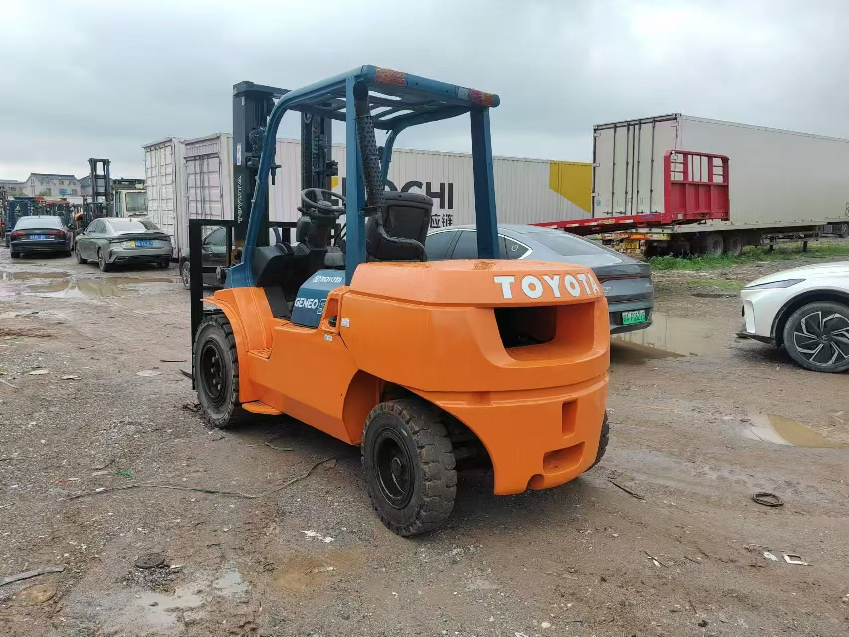 Toyota diesel forklift front view