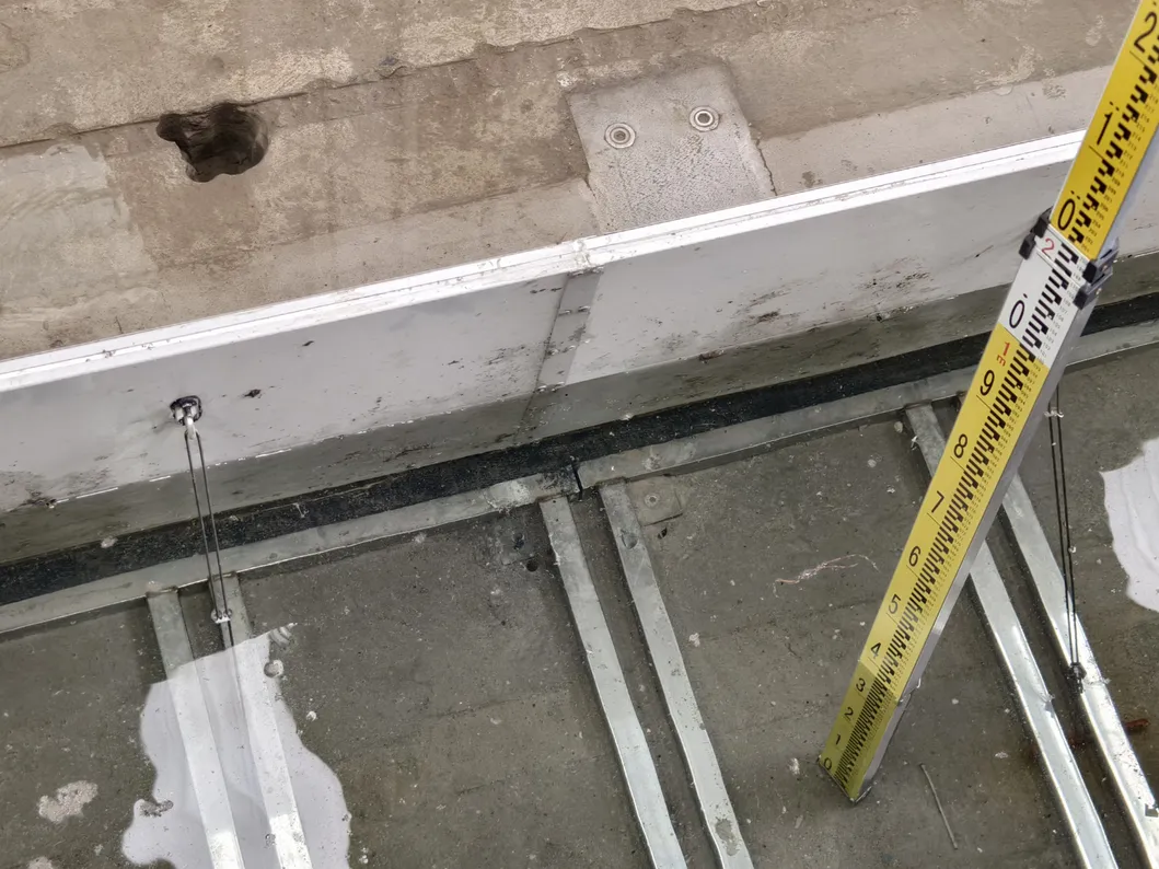 Lightweight Structure Complex Manufacturing Flood Control Sluice Automatic Flip Flood Control Barrier
