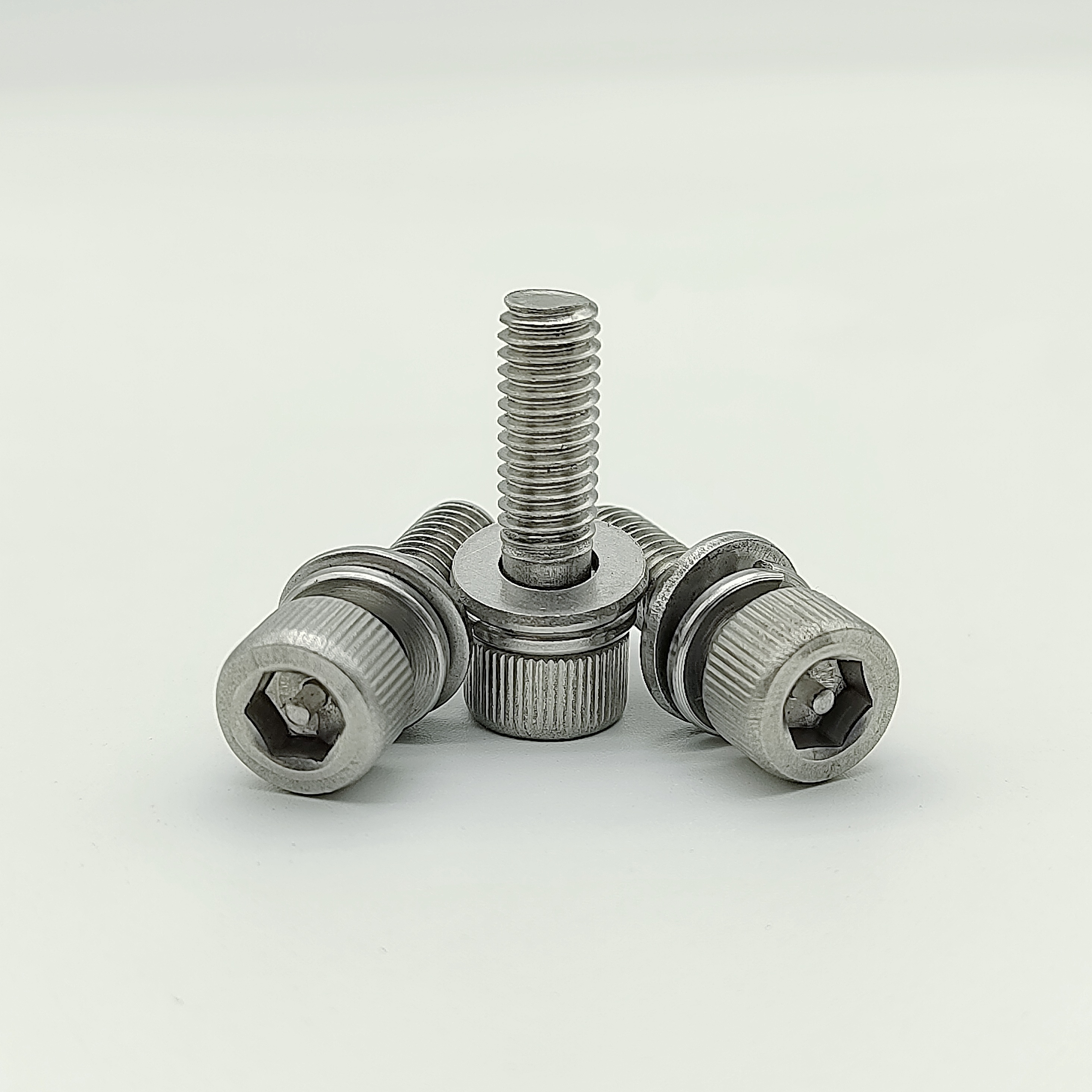 Non-standard A4-80 Triple Security Cap Screws For Public Infrastructure Black Oxide Finish Hex Socket Guanbiao Hardware