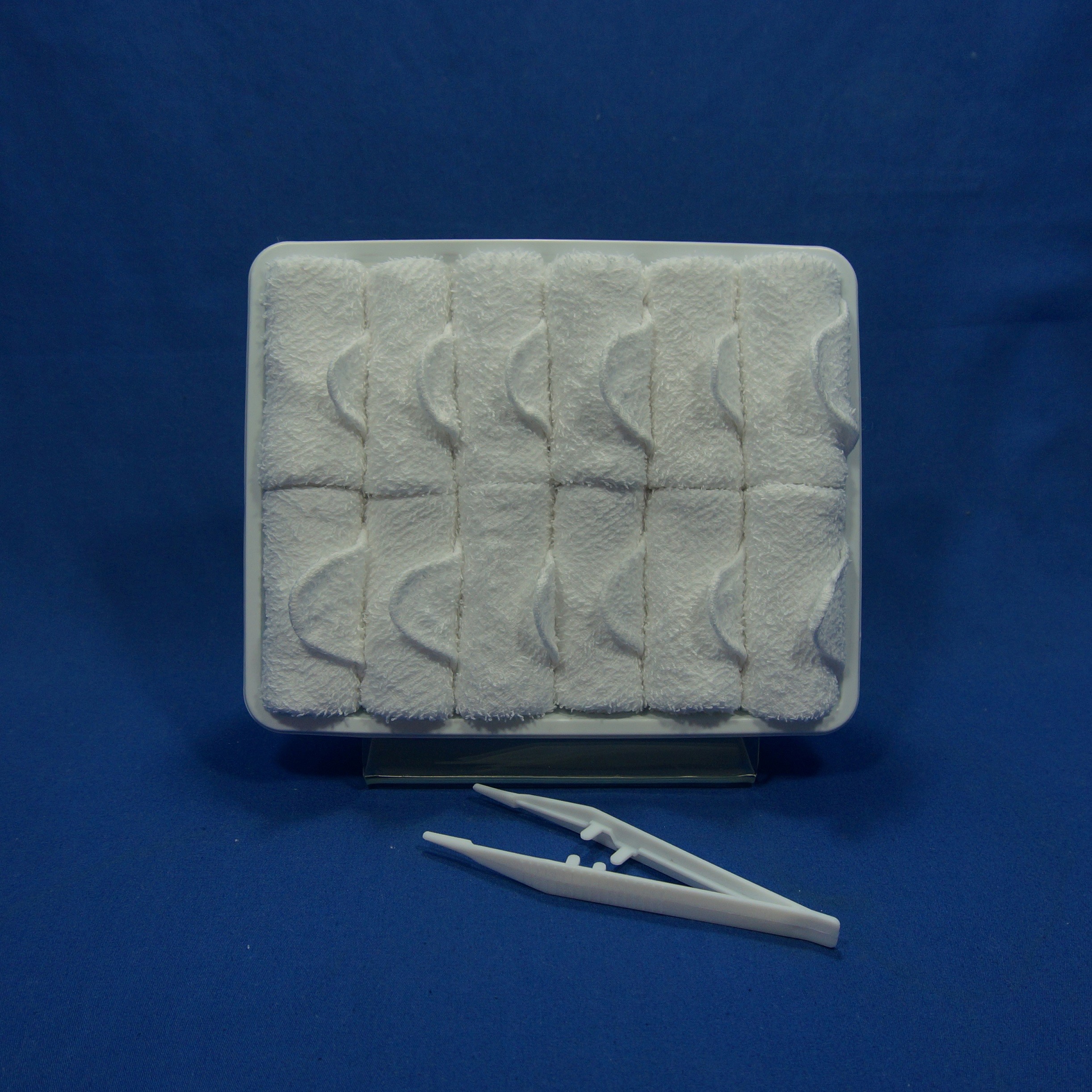 Quality Compressed Disposable Airline Satin Viscose Towel for sale
