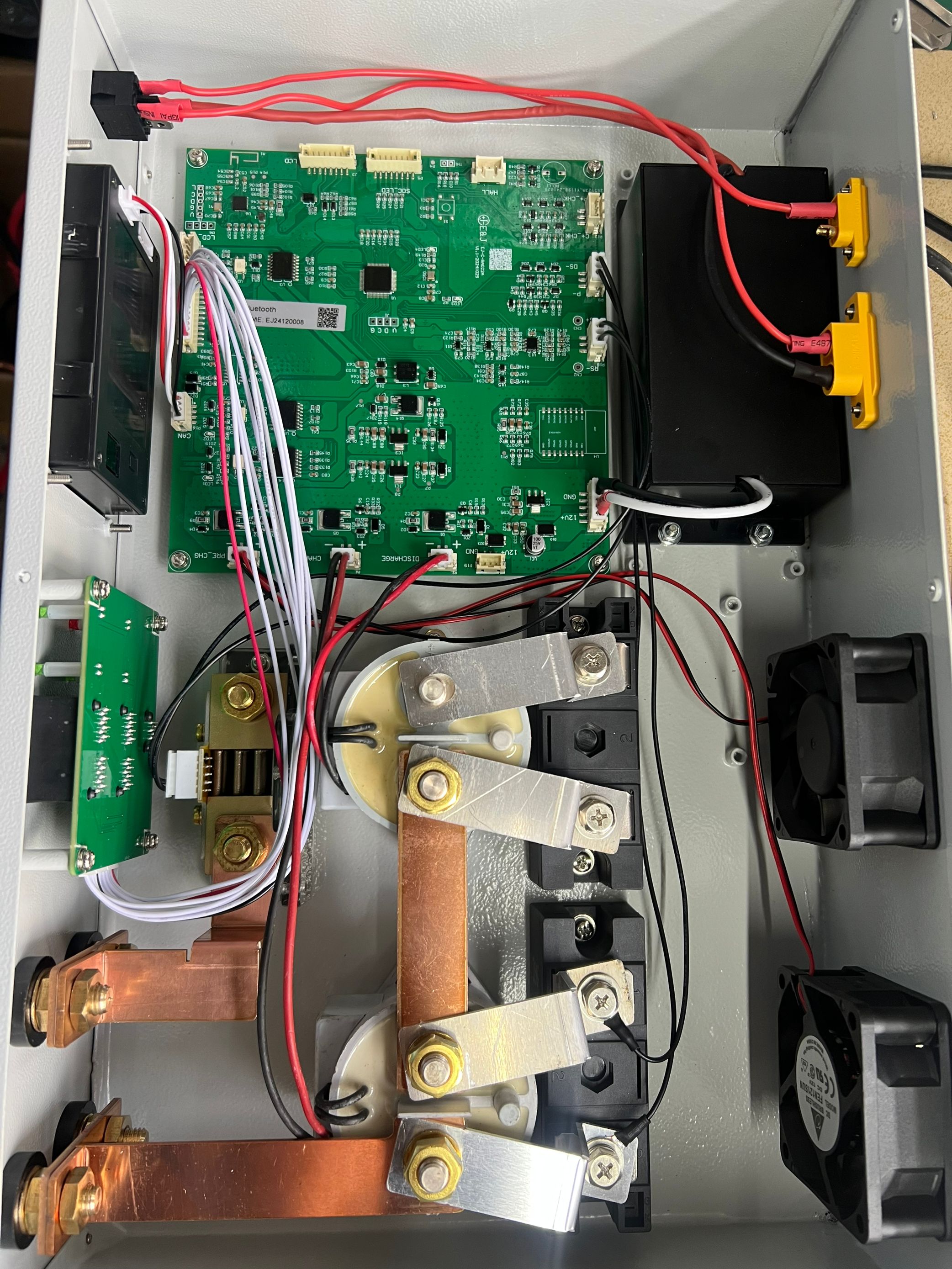 High Voltage Master Slave Active Balancing BMS Stackable System CAN Communication