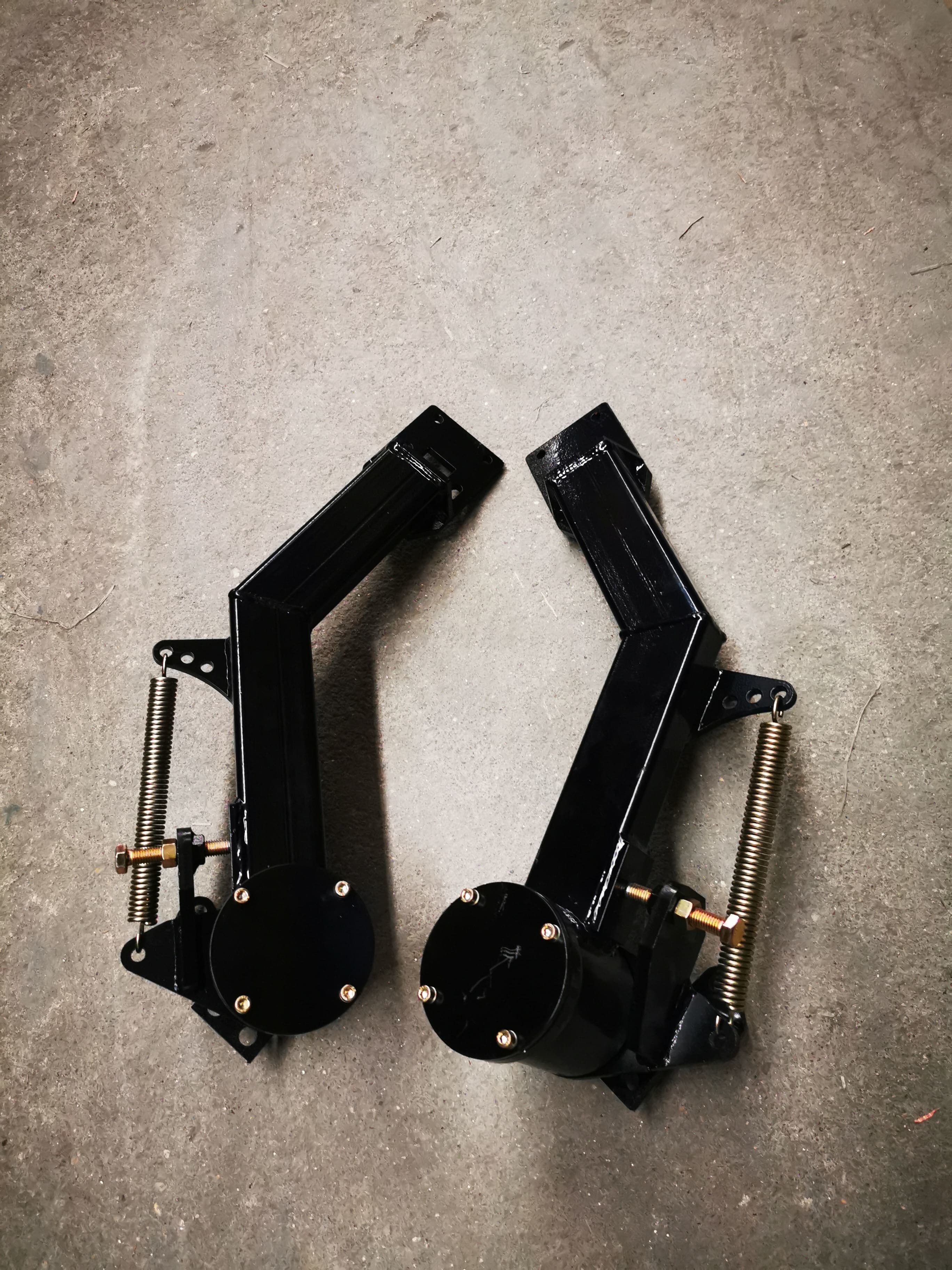 Customized Cleaning Vehicle Spray Mechanism Erosion Resistant Street Sweeper Parts