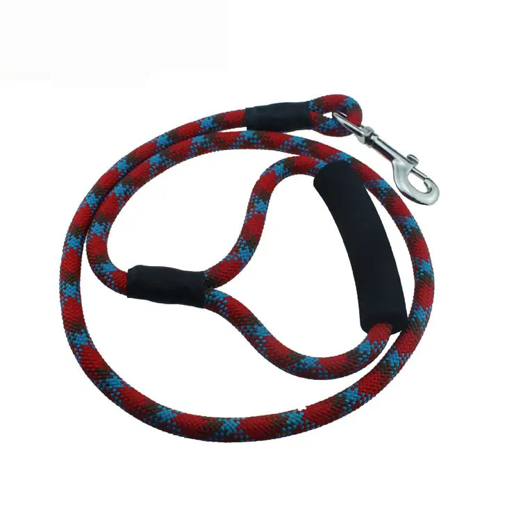 Highly Reflective Climbing Rope Leash Long Dog Rope With EVA Handle