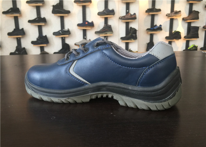 Skin Friendly Rubber Safety Shoes 200J Steel Toe Cap Work Shoes Tear Resistance