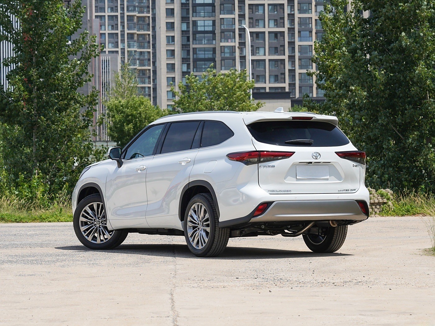 Toyota Highlander Suv 2023 380T Version Car Hybrid Toyota Fuel Car 180Km/H