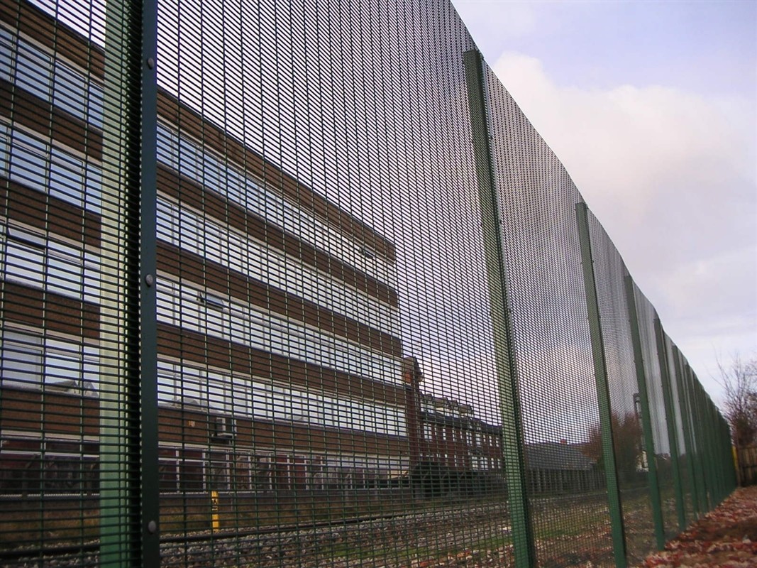12.7MM X 76.2MM 358 High-Security Wire Fence