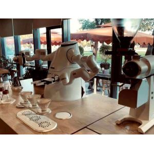 Double Arm Robot Coffee Machine RGB Beverage Cafe Robot Espresso