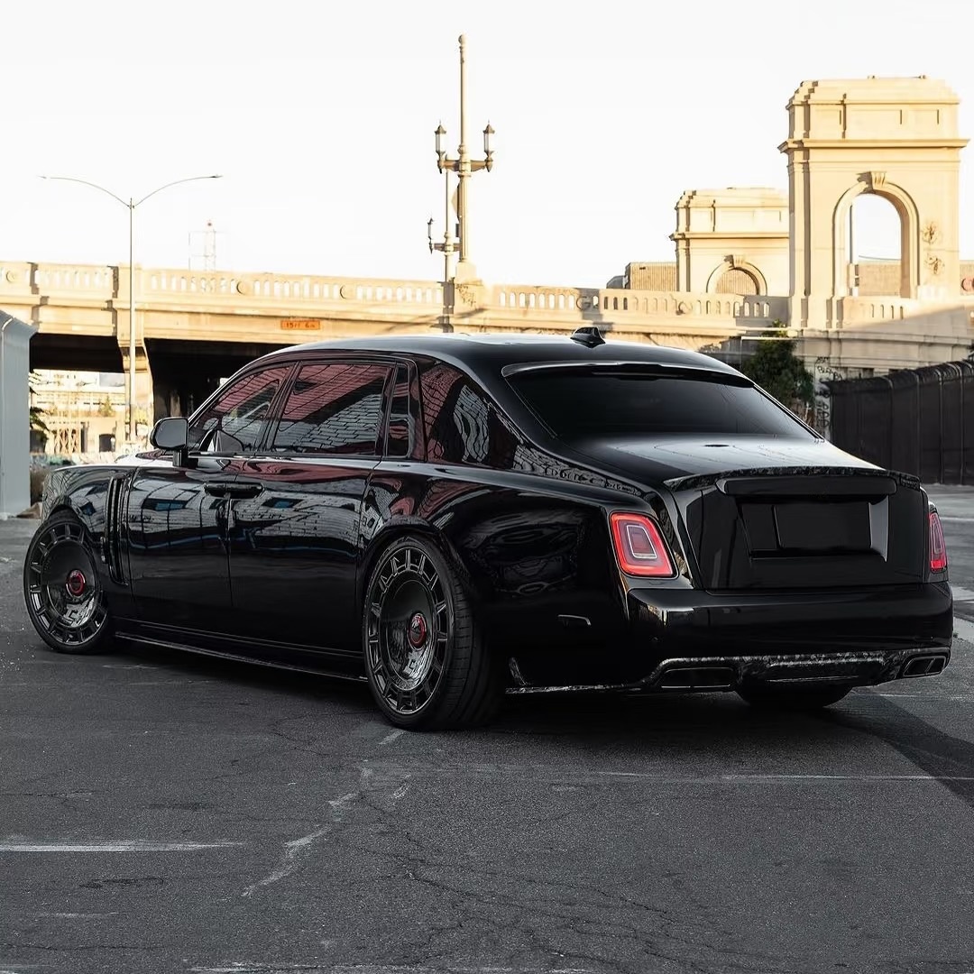 RR11 Rolls Royce Phantom Body Kit MSY Style Front And Rear Bumper Spoiler On Hood