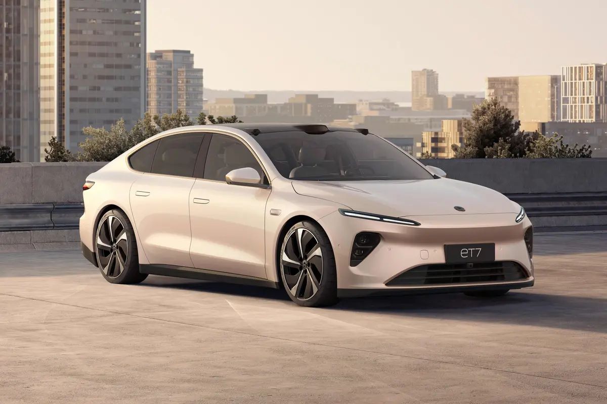 Nio Et7 Four Doors and Five Seats Luxury New Energy Car