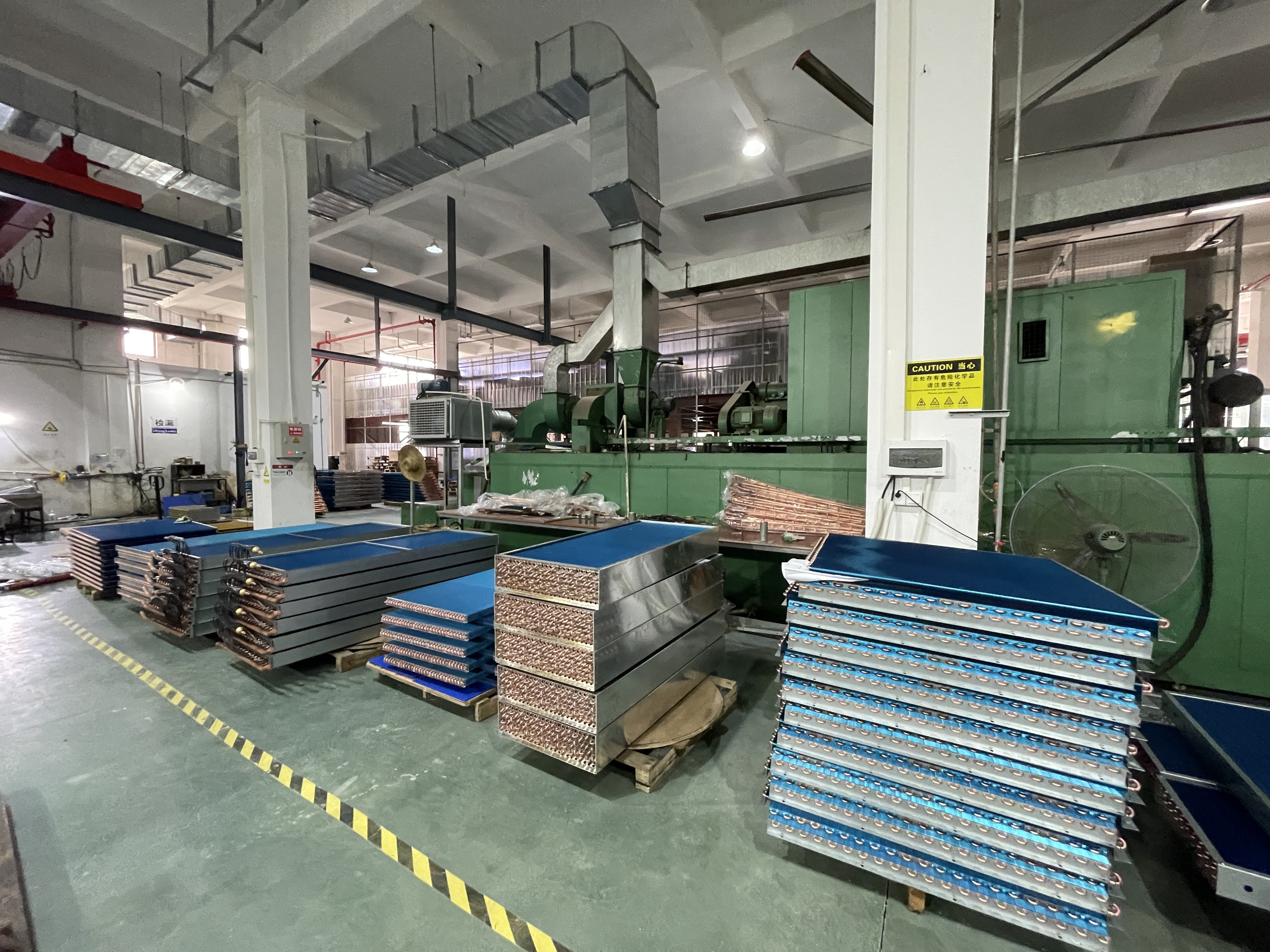 High Efficiency Finned Heat Exchanger Fin Heat Transfer For Cooling And Heating