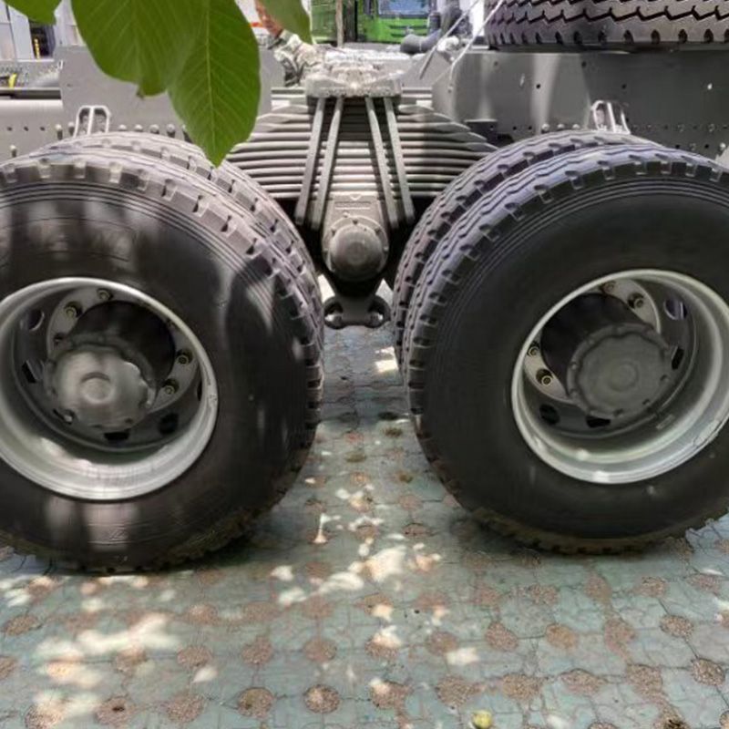 Right Hand Drive 8X4 12 Wheels 380HP Tipper Dump Trucks