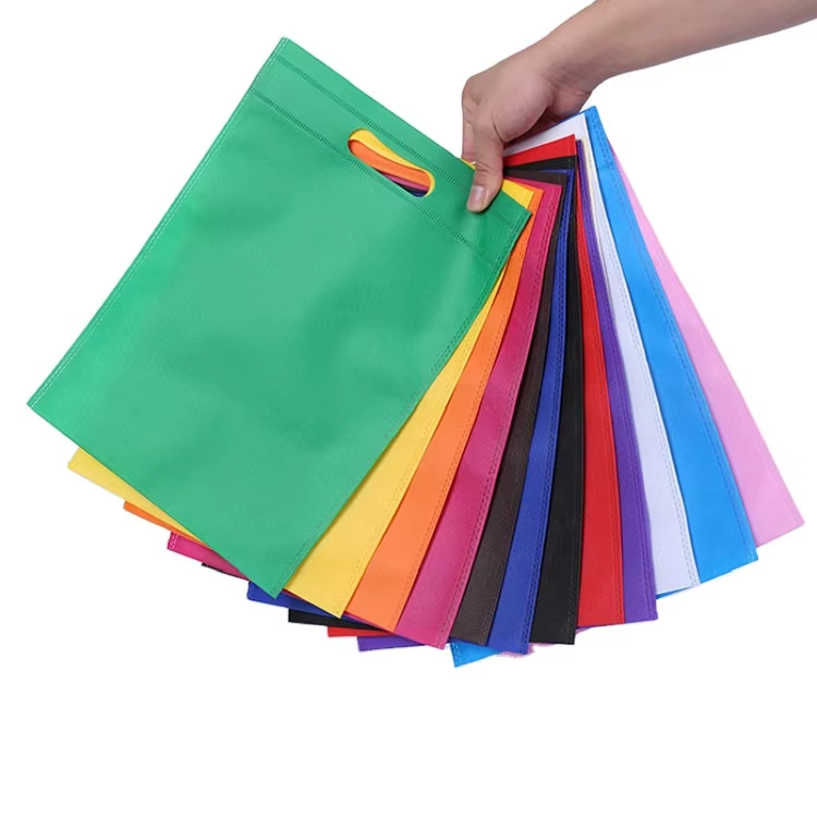 Non-Woven Flat-top bag Pocket Small Bag Folding Style Promotion Packing Die Cut bag with Your logo