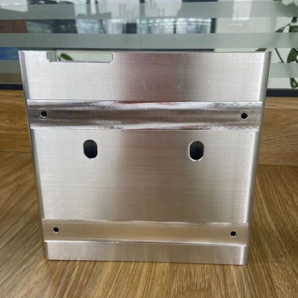 End Plate Profiles Aluminum Battery End Plate For Ess Ev Battery Pack