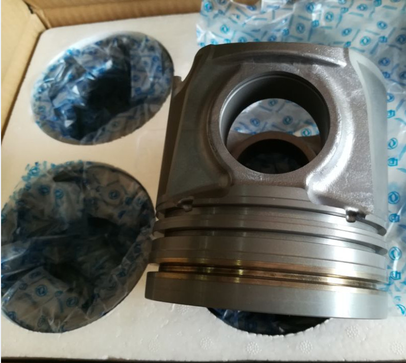 Kinglong Bus Diesel Engine Piston Excellent Performance Corrosion Resistance