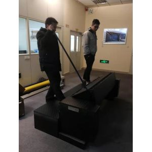 Manual Mechanical Leveler Warehouse Dock Leveler 6000kg Loading Capacity