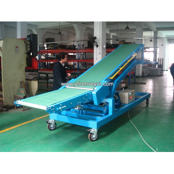 Container Loading Unloading Conveyor with 7.2m flexible powered roller conveyor