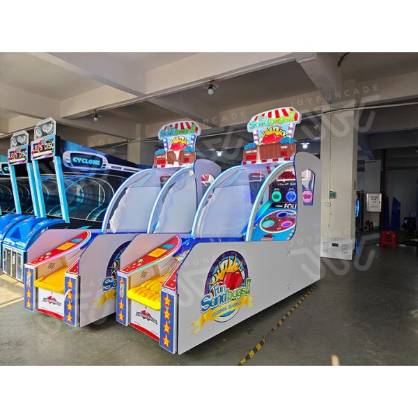 Carnival Sandbag Toss Arcade Game Deluxe Multiplayer Ticket Redemption Machine High-Income Sandbag Arcade Machine for Family Centers
