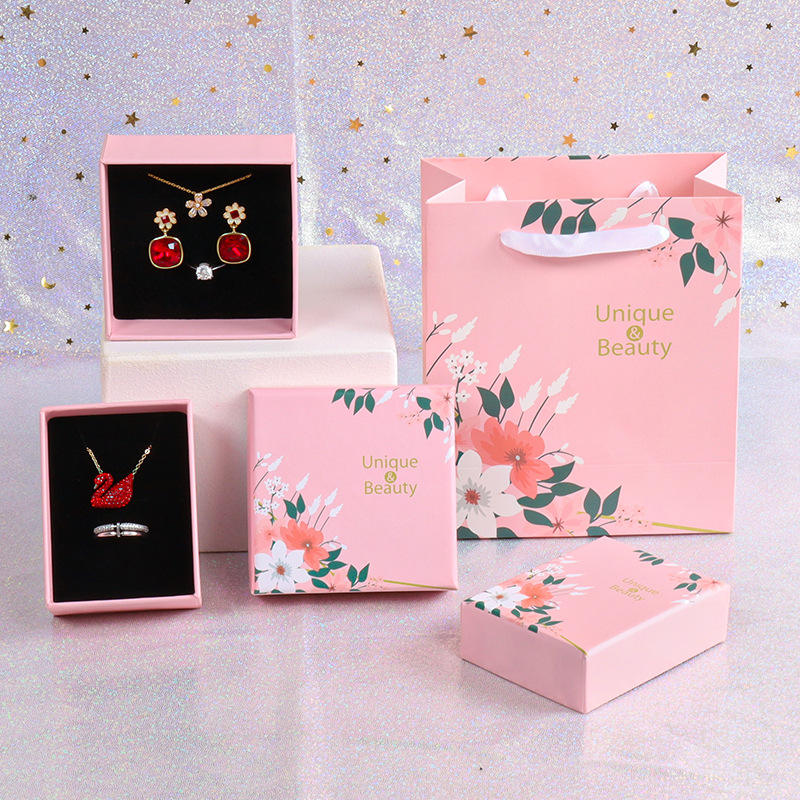 Custom Ivory Board Paper Box For Gifts Packaging with Glossy Lamination and Custom Logo