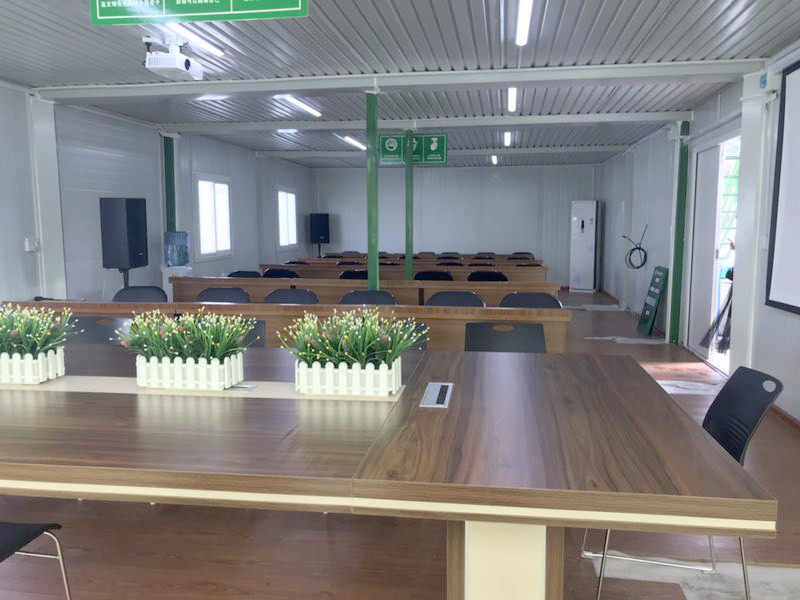 Prefabricated Light Weight Container House Quick Installation Steel Structures Buildings