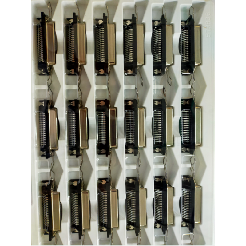 SFP+ 2x2 Press-Fit Connector 80pin Dual Port with Lightpipe