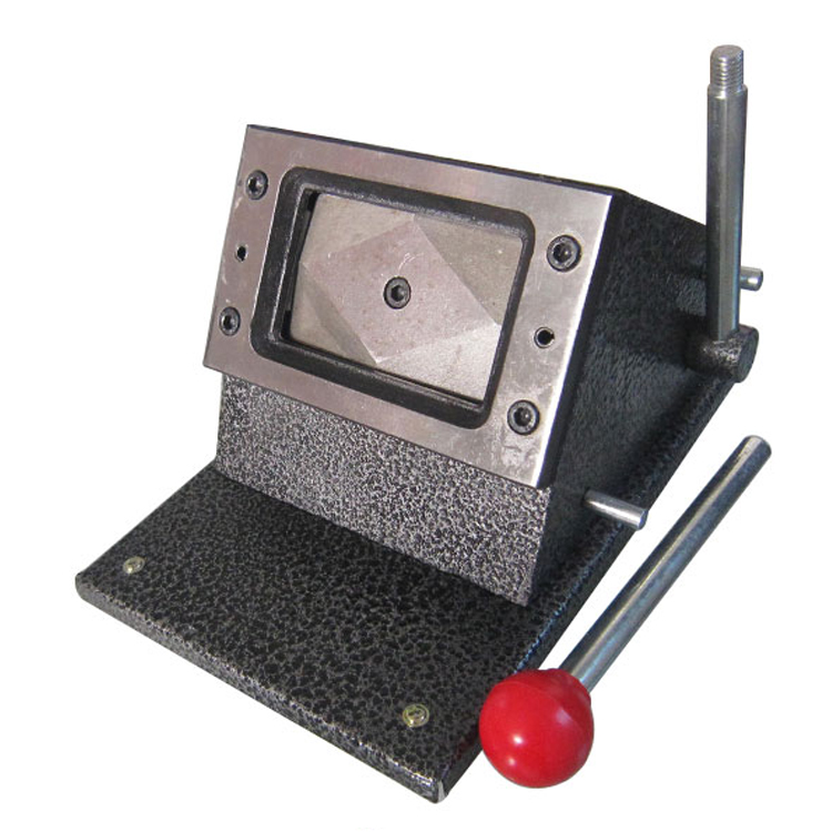 CR80 PVC Plastic ID Card Cutter Die Cutting Machine 86x54MM for Long-Lasting