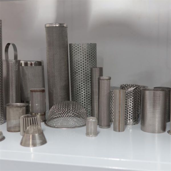 Stainless Steel Perforated Filter Basket Pipe/Wire Mesh Cylinder Filter Tube/Perforated Strainer Basket
