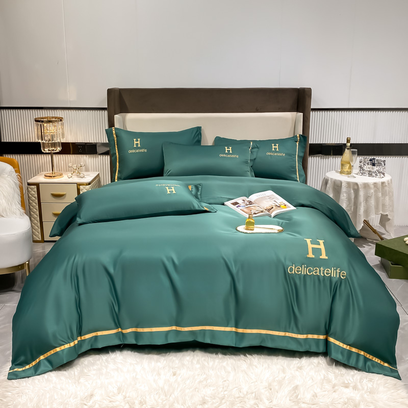 120 GSM Luxury Designer Quilt Baby Set Sheets for Sustainable Hotel and Home Comfort