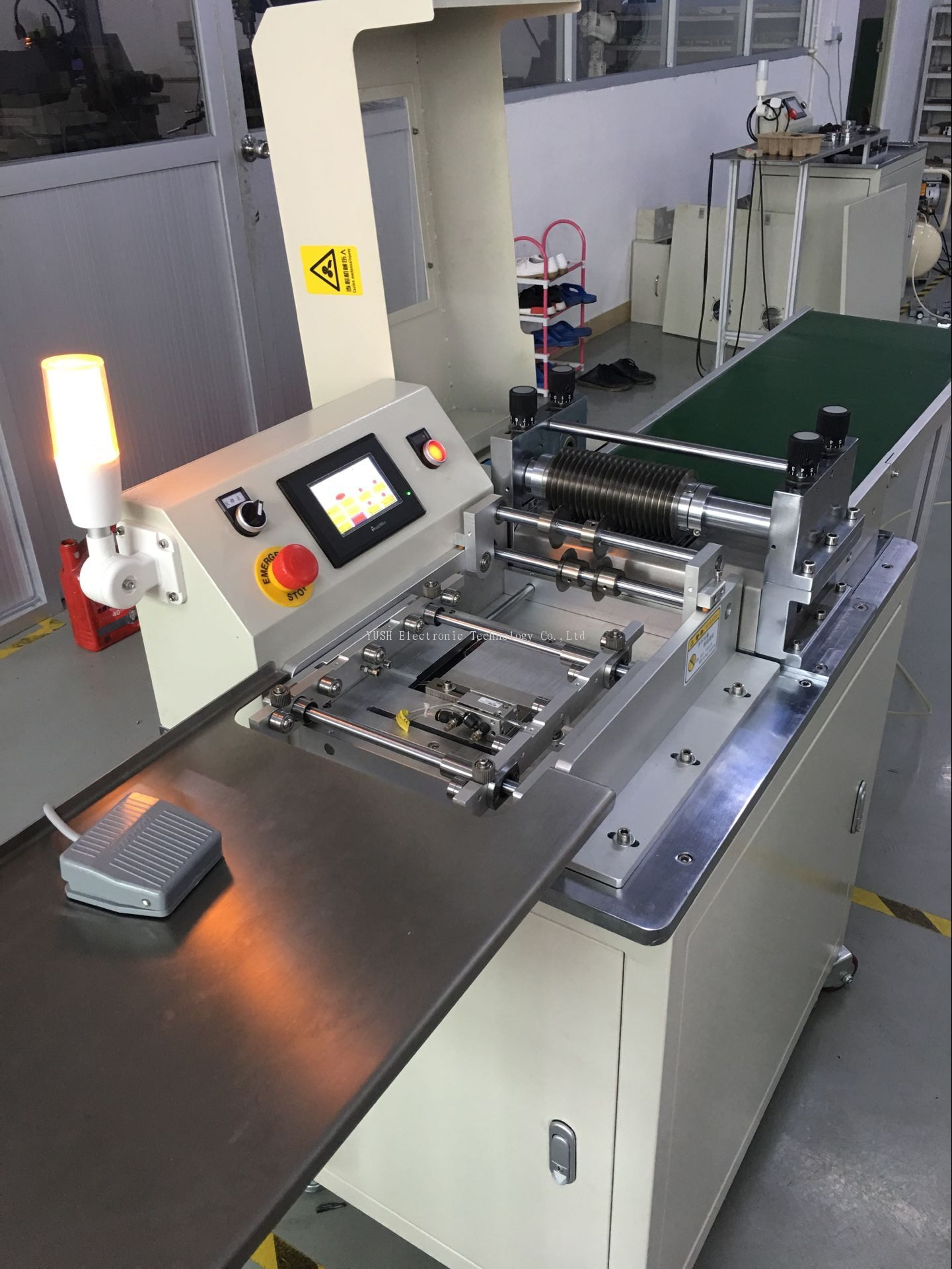 Multiple Groups Of Blades PCB Depaneling YSVJ-650 Machine