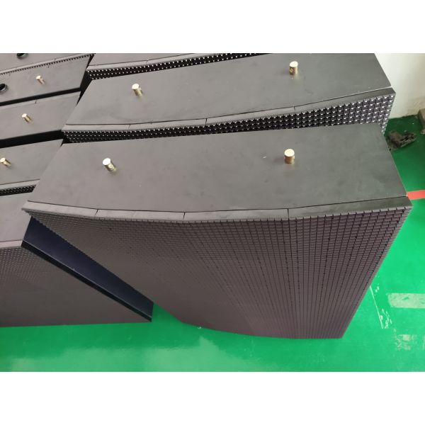 Waterproof Outdoor Fixed LED Display Screen Panel Wall Steel Frame Led Tvs P8 P10
