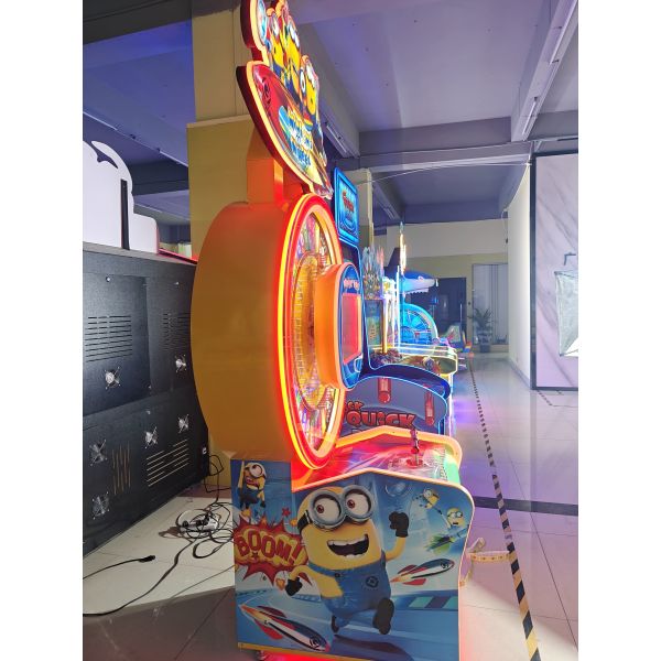 Coin Operated Screen Game Machine Arcade Video Game Machine