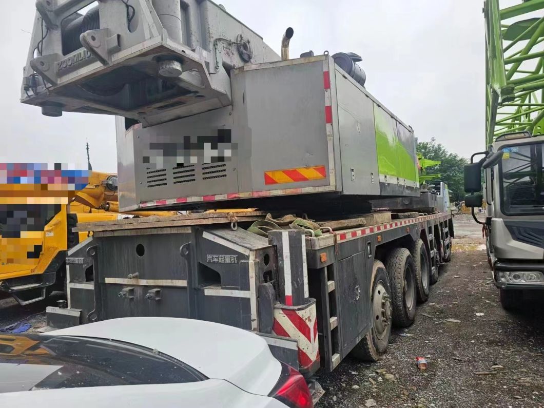 Zoomlion 110-Ton Mobile Crane, Large Lifting Equipment in 18 Years