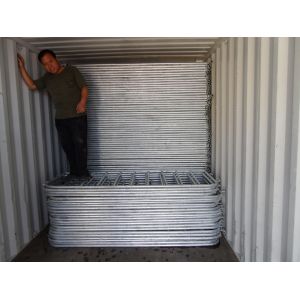 crowd control barrier, pedestrian barrier/portable crowd control barriers