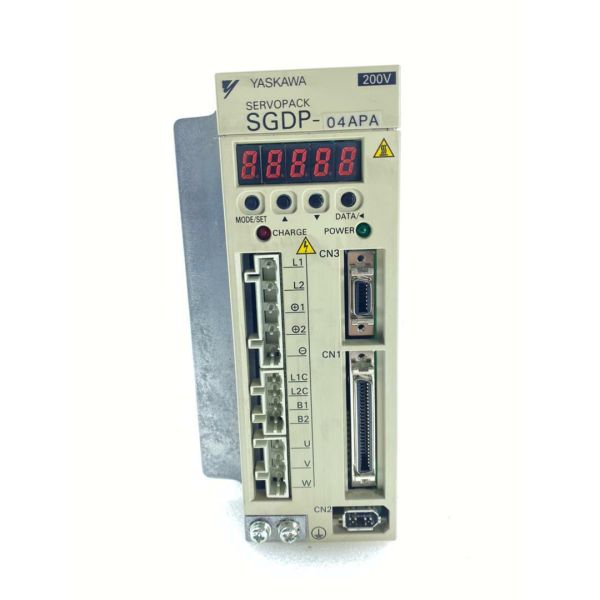 Yaskawa SGDP-04APA AC SERVO AMPLIFIER 200-230V 5.5A 0.4KW 50/60HZ NEW
