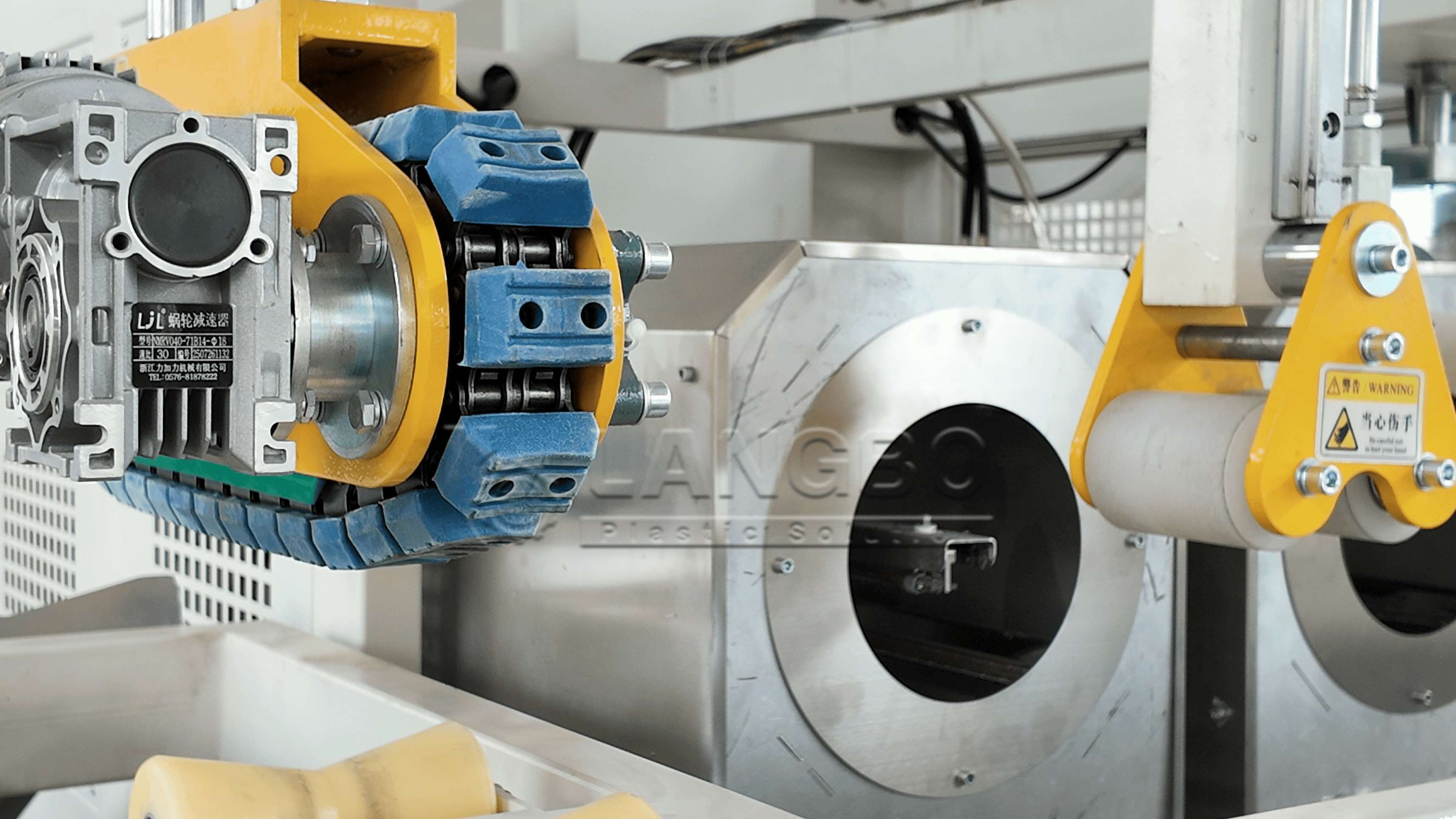 PVC Pipe Socket Machine Manual and Automatic Pipe Belling Machine