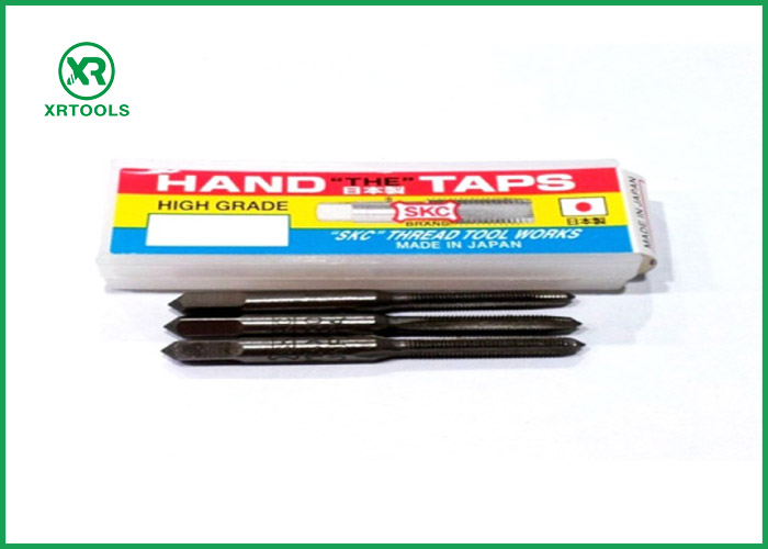GCR15 HSS Hand Tap Red Die Straight Flute For Metal ANSI Standard General Purpose