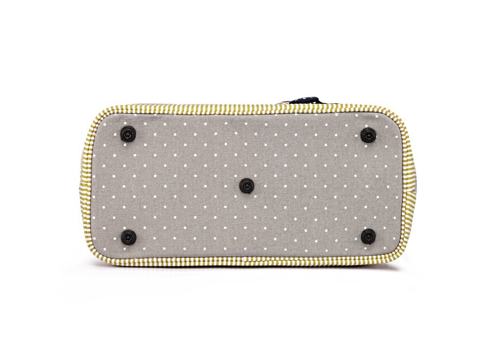 Fashion Lady Dog Handbag Outdoor Pet Carrier Pet Products